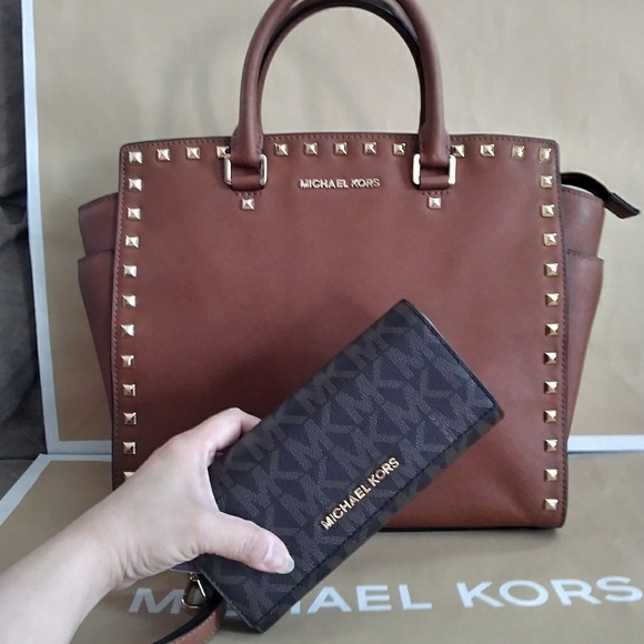 Michael kors purse shoulder hand bag w/ wallet